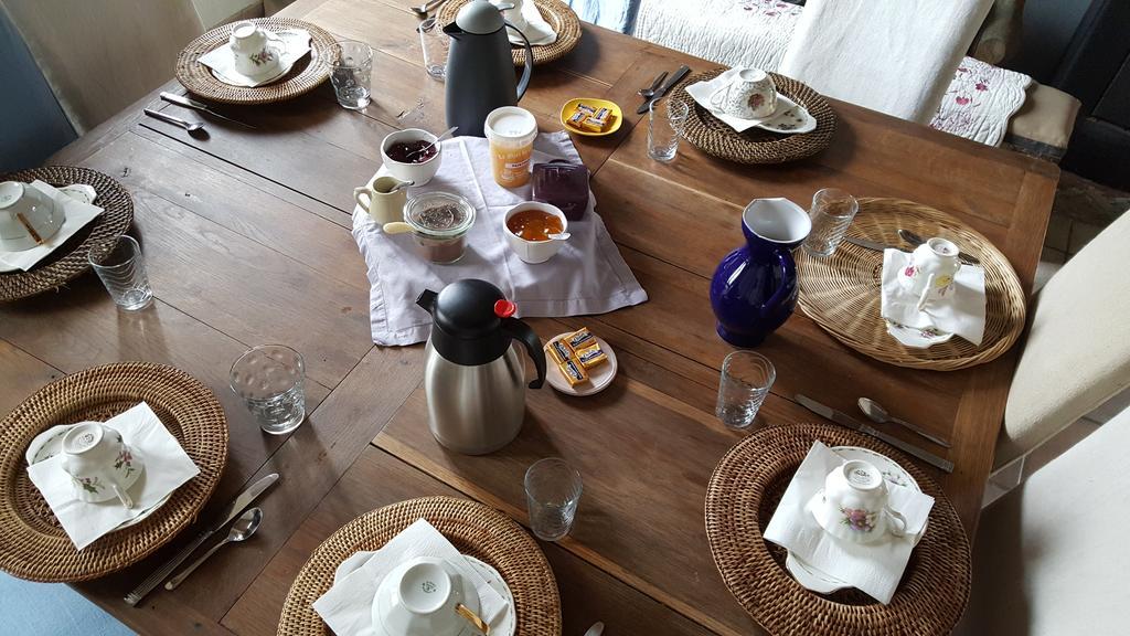 Les Jardins De La Tuilerie Bed & Breakfast Jouarre Екстериор снимка