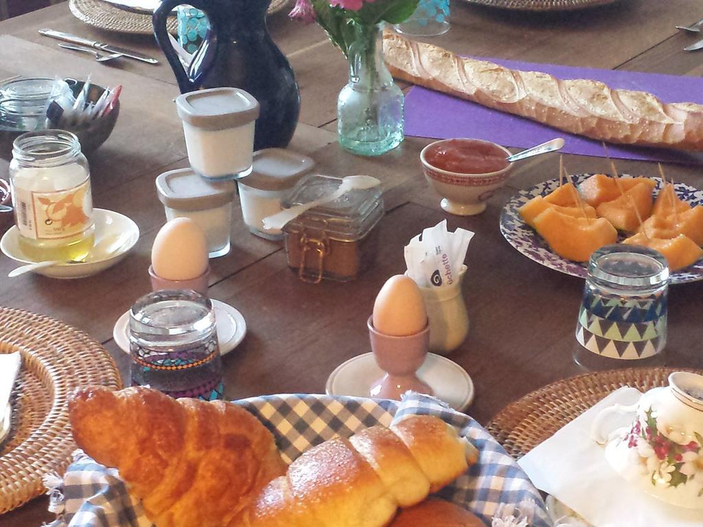 Les Jardins De La Tuilerie Bed & Breakfast Jouarre Екстериор снимка