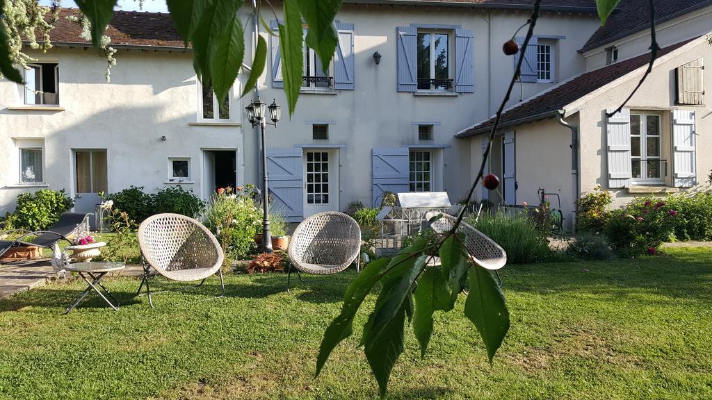 Les Jardins De La Tuilerie Bed & Breakfast Jouarre Екстериор снимка