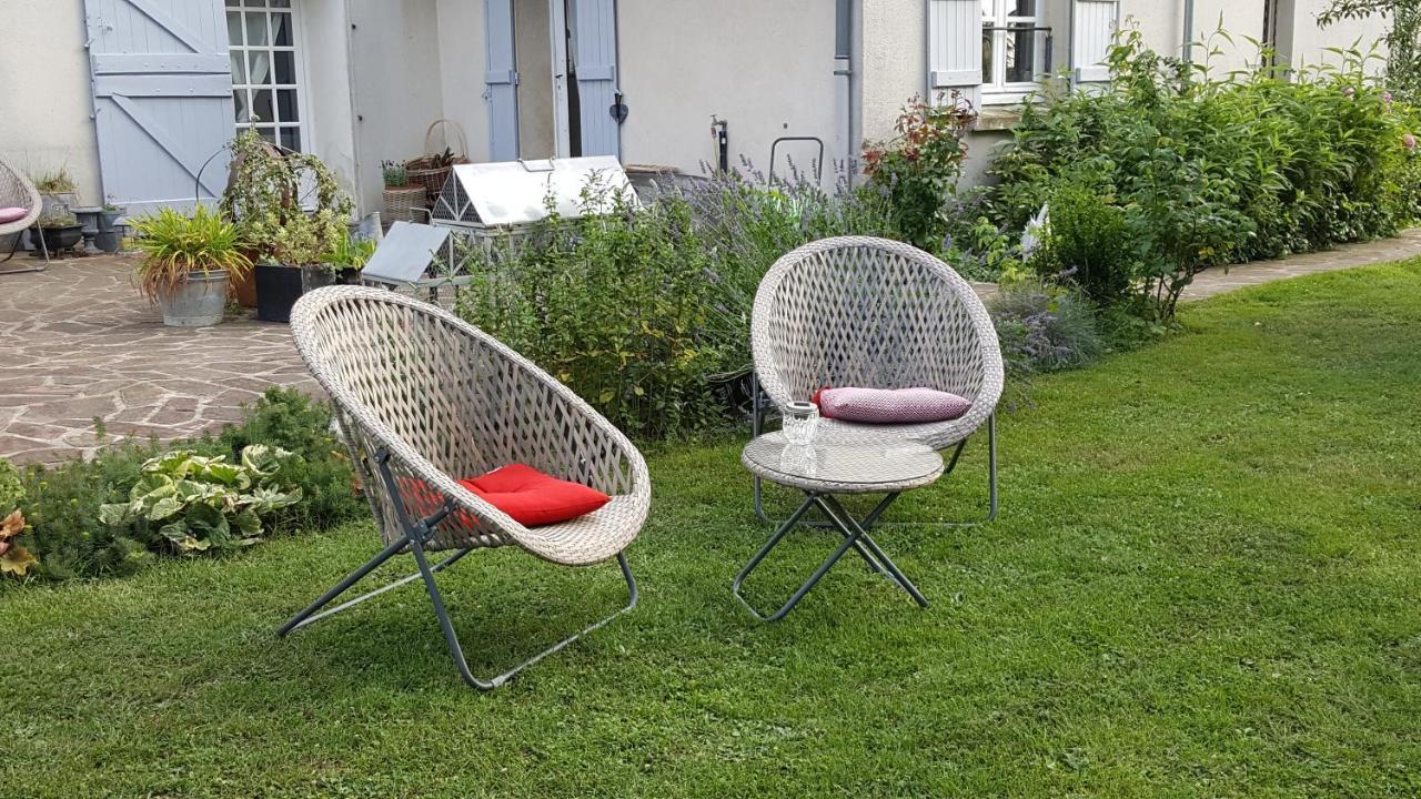 Les Jardins De La Tuilerie Bed & Breakfast Jouarre Екстериор снимка
